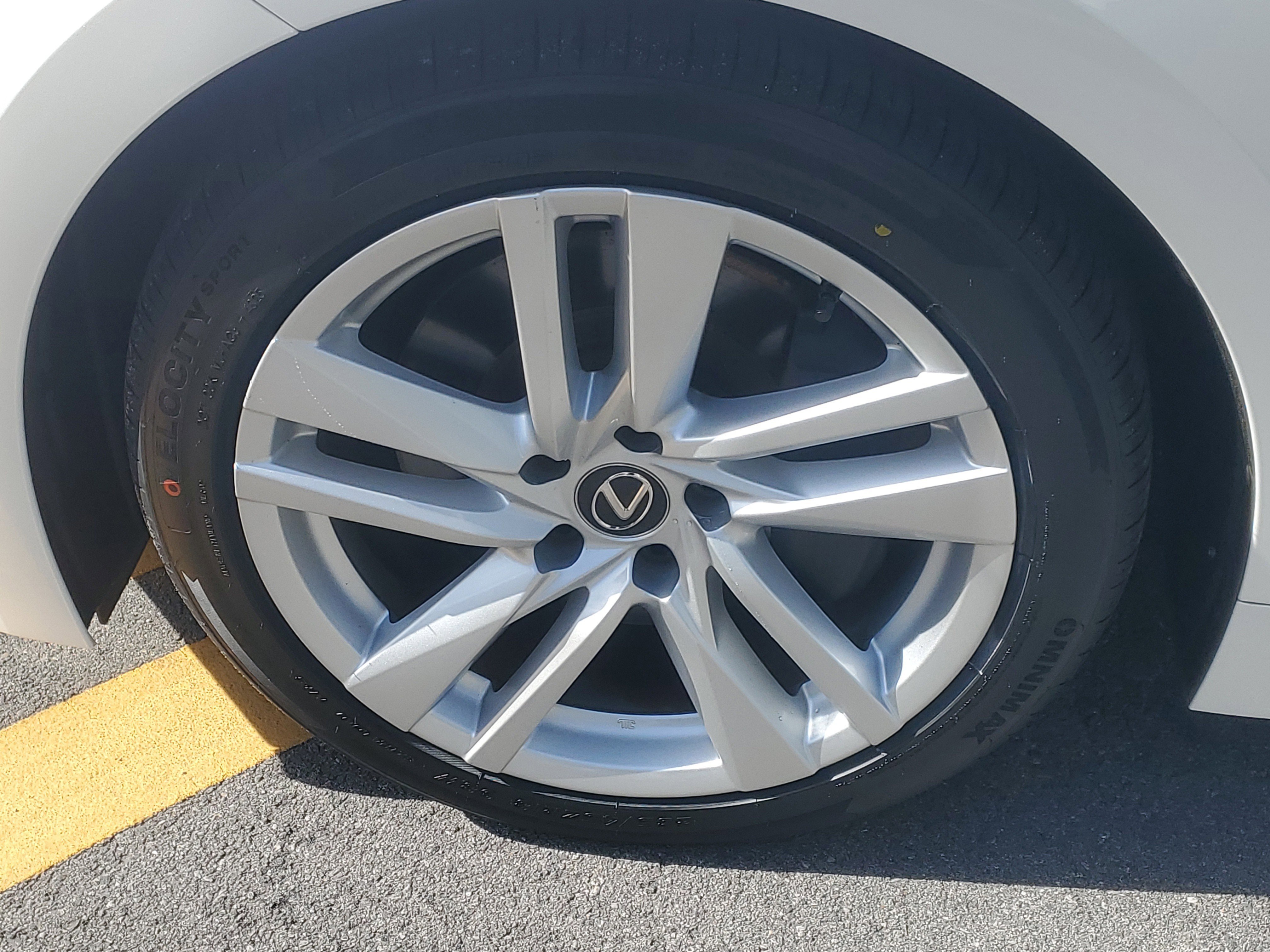 Used 2023 White Pearl Lexus IS 300 image 4