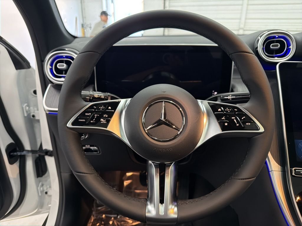 Used 2026 White Mercedes-Benz GLC 300 image 15