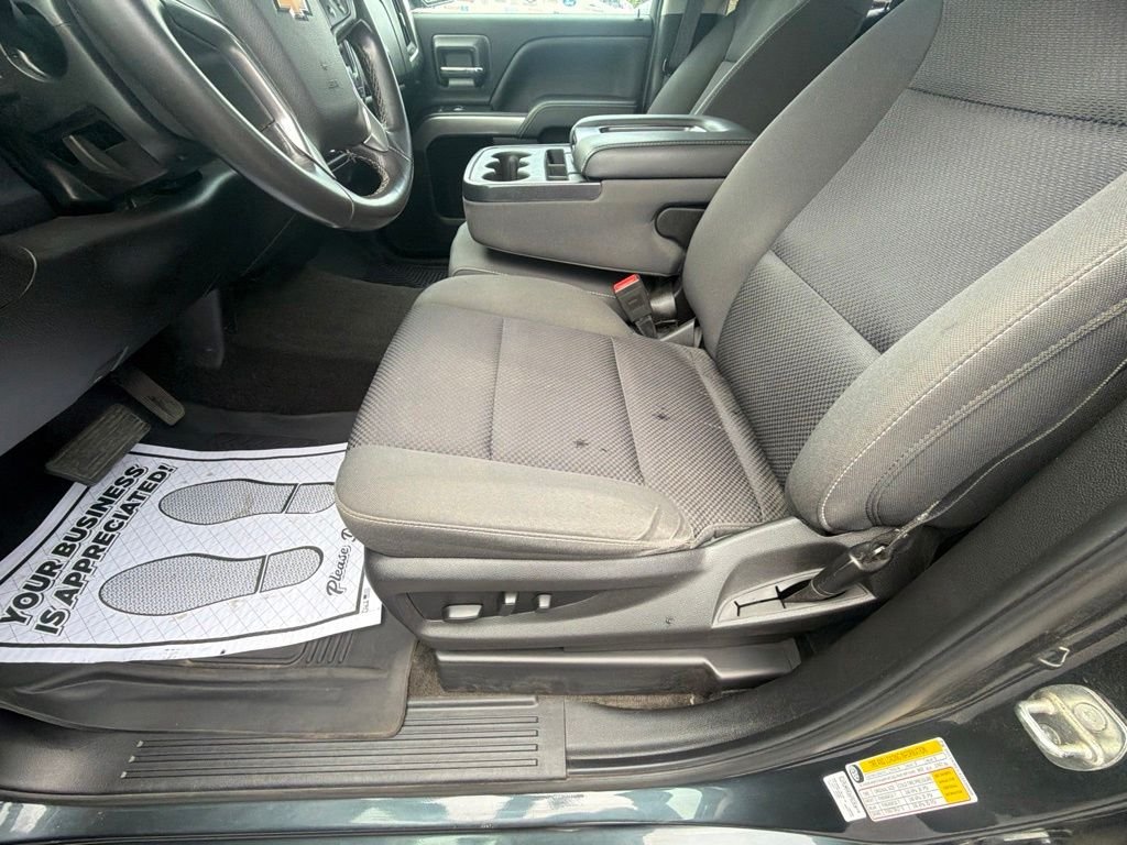 Used 2018 Gray Chevrolet LT image 14