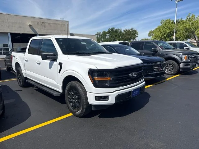 Used 2025 White Ford XLT image 3
