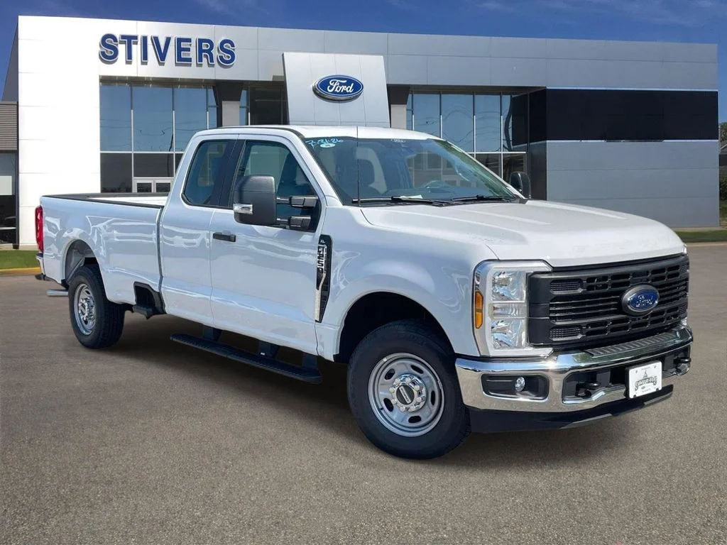 New 2026 Oxford White Ford XL image 1