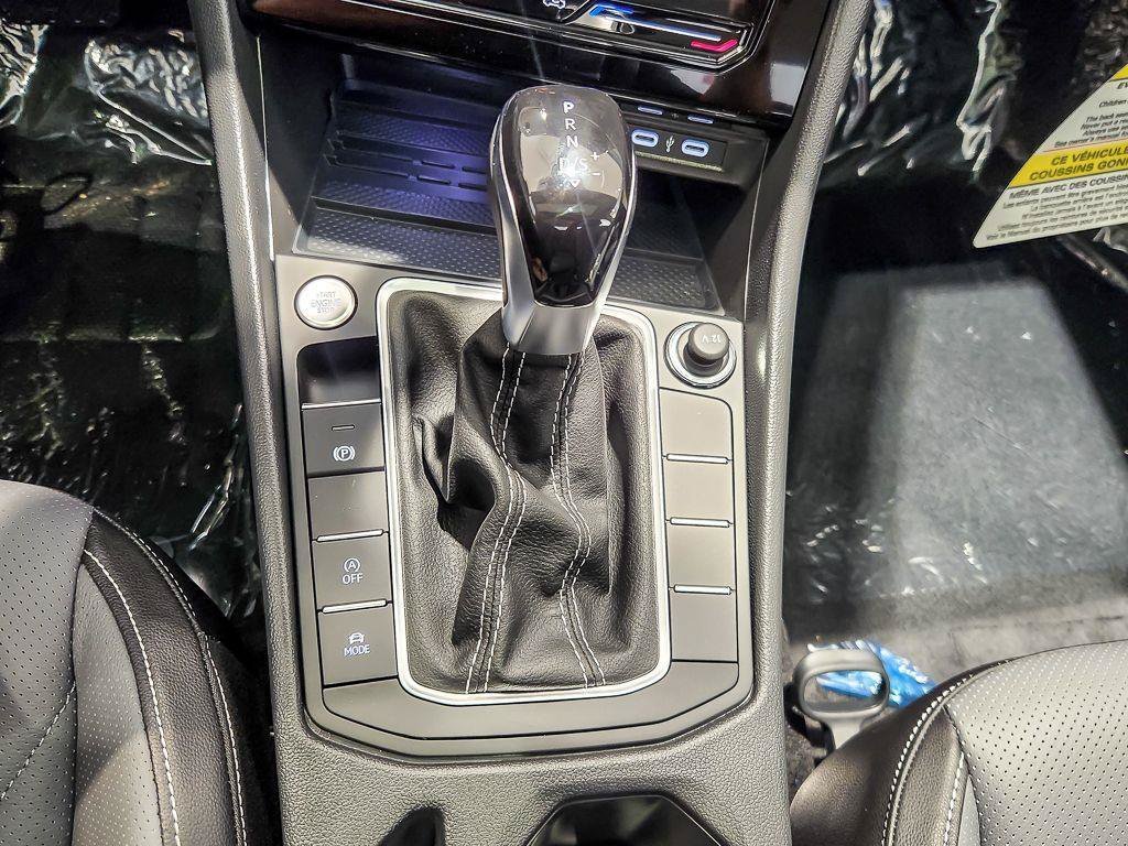 New 2027 Monument Gray Volkswagen 1.5T SEL image 16