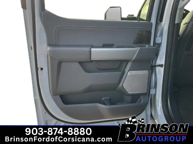 New 2026 Glacier Gray Metallic Tri-Coat Ford F-250® Lariat® image 29