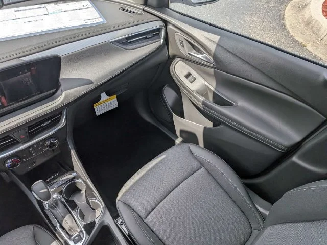 New 2026 Summit White Buick Preferred image 18