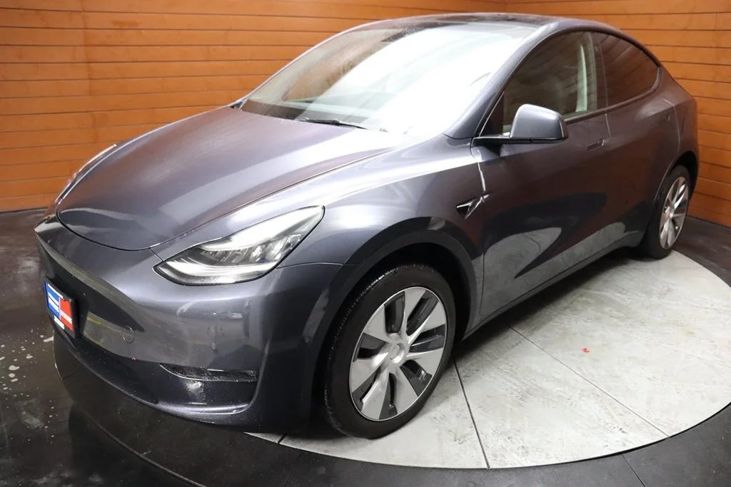 Used 2023 Solid Black Tesla Long Range image 5