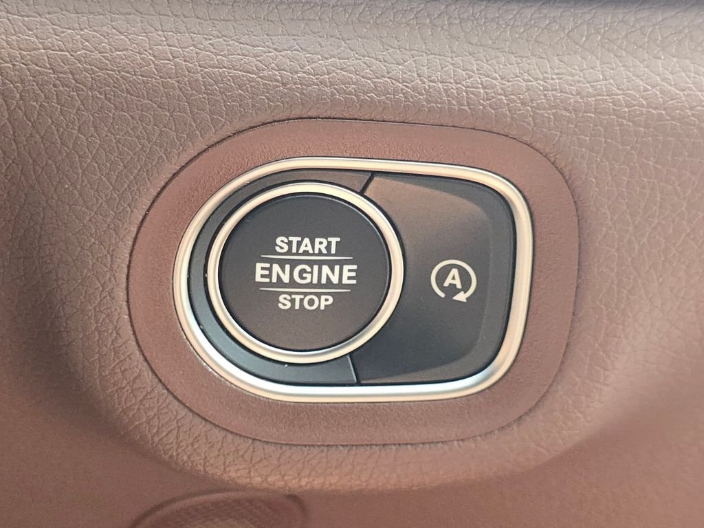 Certified Used 2026 Selenite Gray Mercedes-Benz GLE 350 image 40
