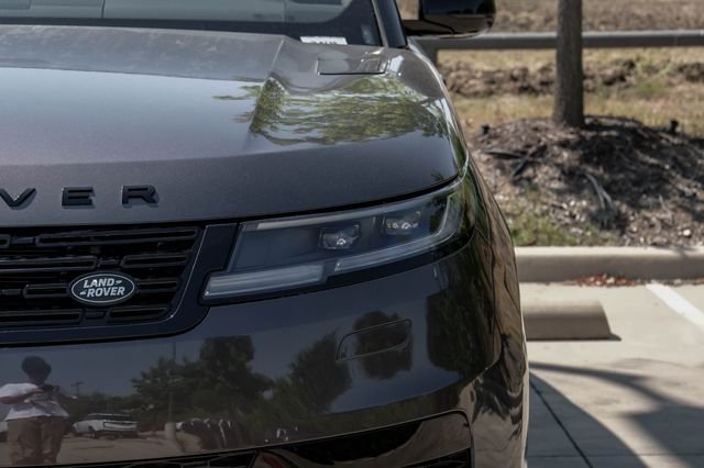 New 2026  Land Rover SE image 60