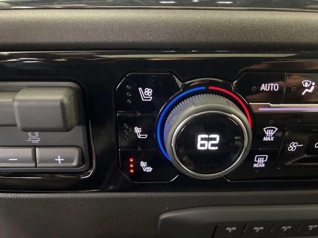 Used 2025 Summit White Chevrolet ZR2 image 20