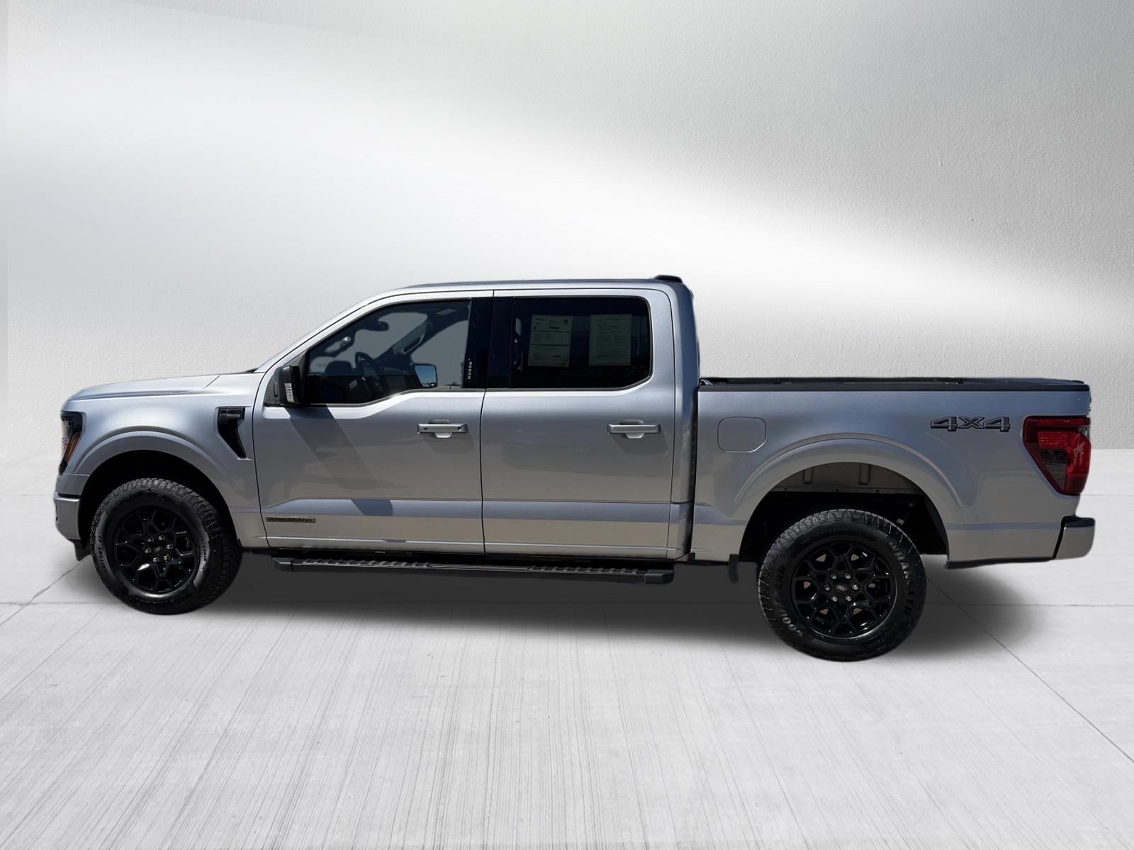 Certified Used 2024 Iconic Silver Metallic Ford XLT image 4