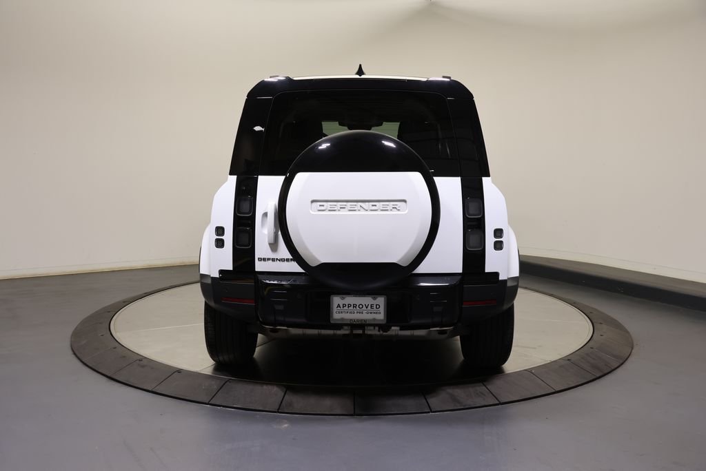 Used 2026 Fuji White Land Rover S image 4