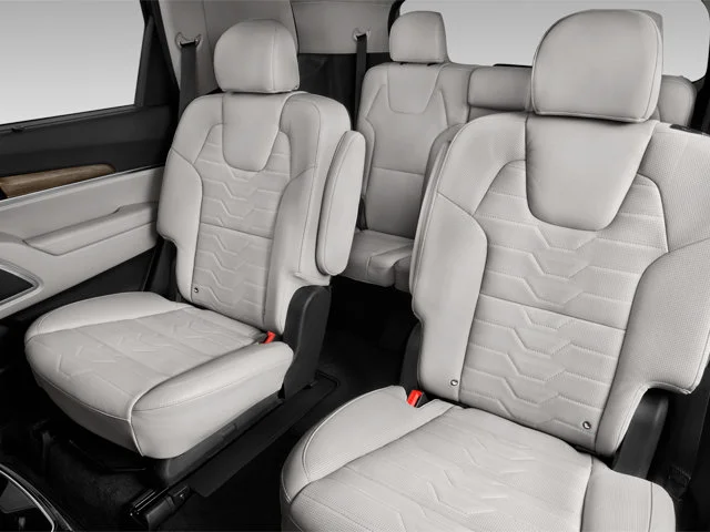 Used 2022 Dark Moss Kia SX image 11