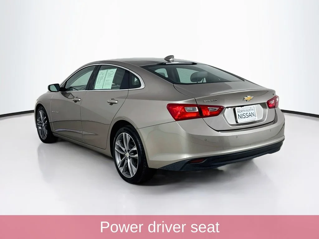 Used 2025 Gray Chevrolet LT image 5