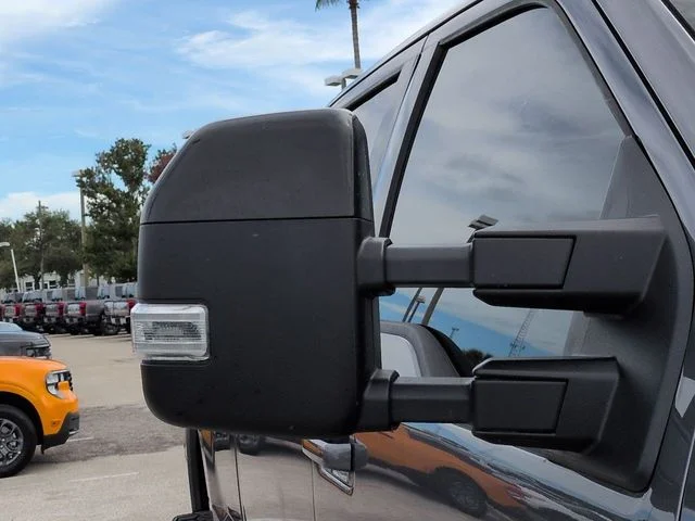 Used 2022 Stone Gray Metallic Ford Lariat image 12