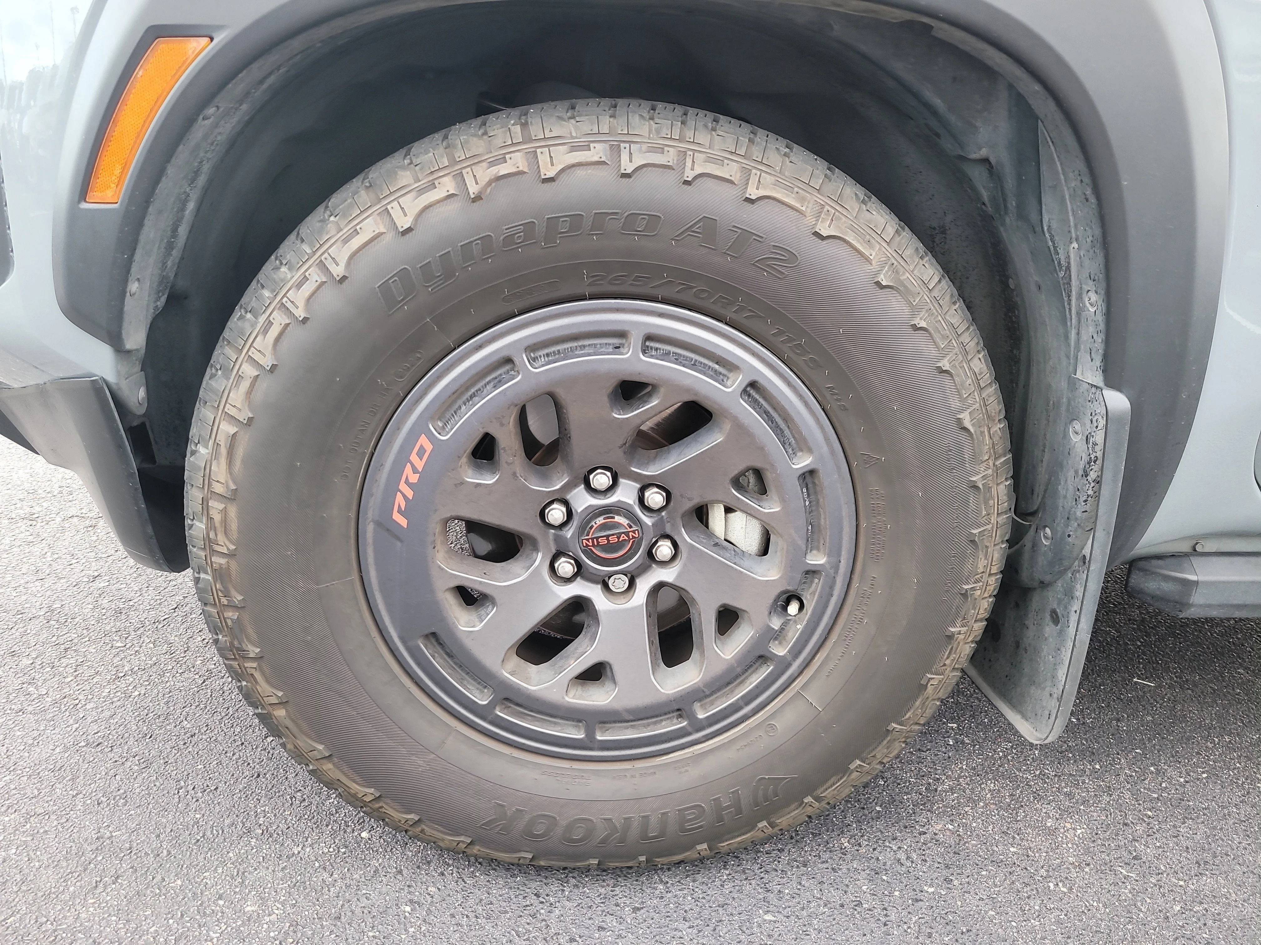 Used 2025 Boulder Gray Pearl Nissan PRO-X image 10