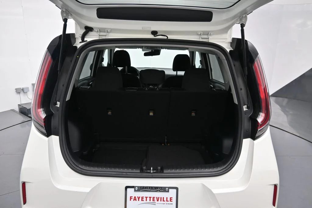 Used 2025 White Kia LX image 14