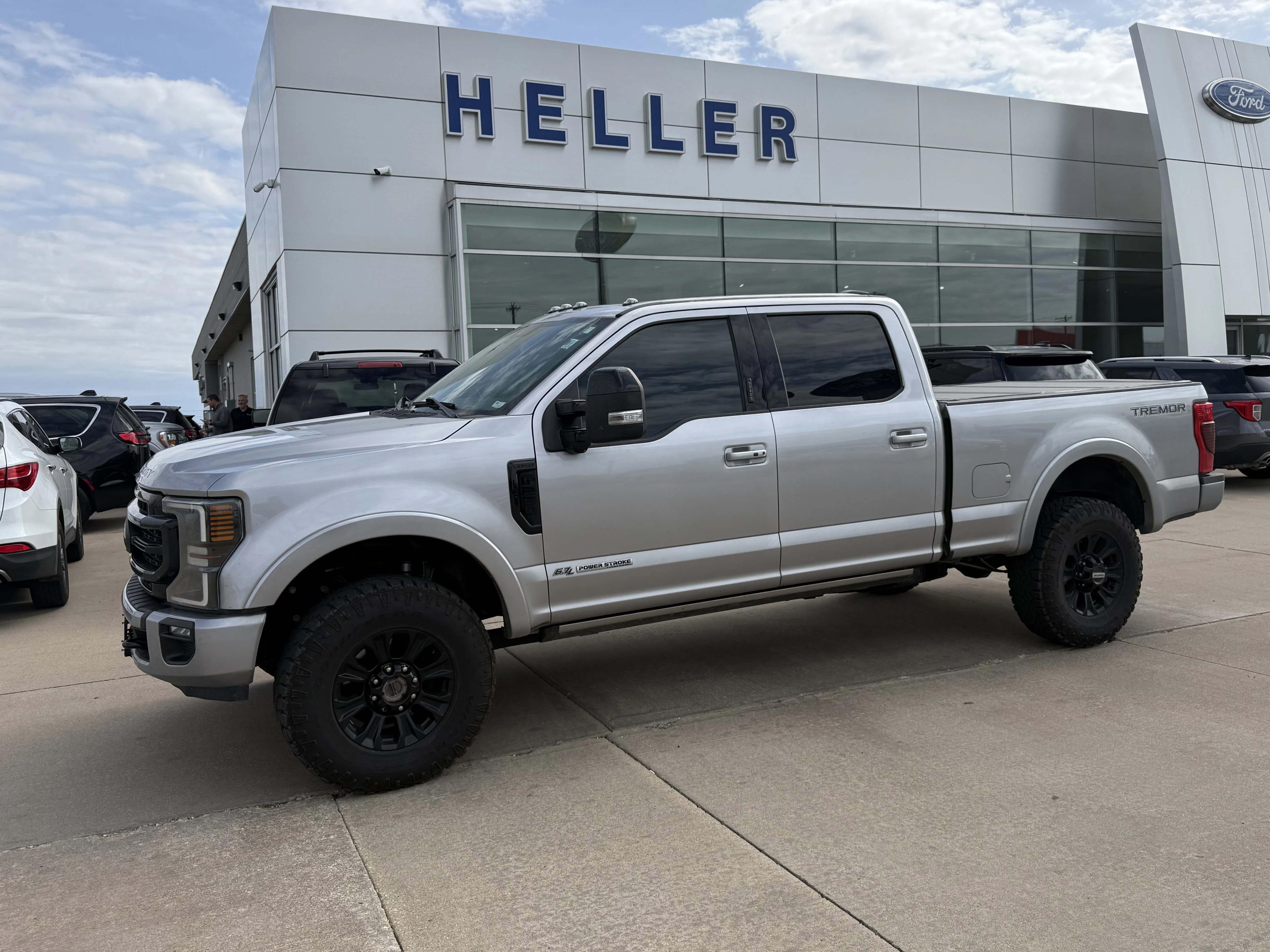 Used 2021 Iconic Silver Metallic Ford LARIAT image 3