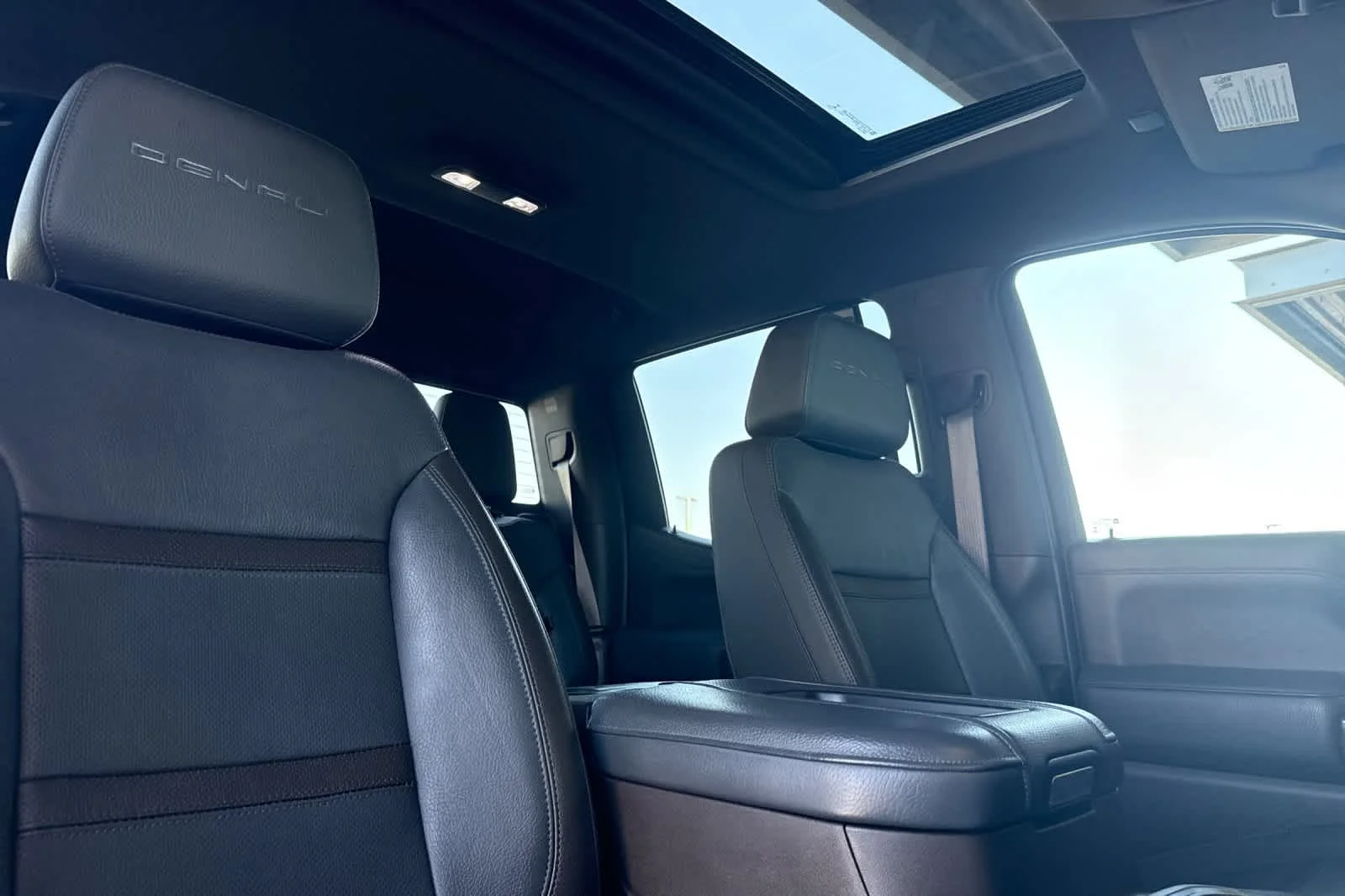 Certified Used 2020 Onyx Black GMC Denali image 16