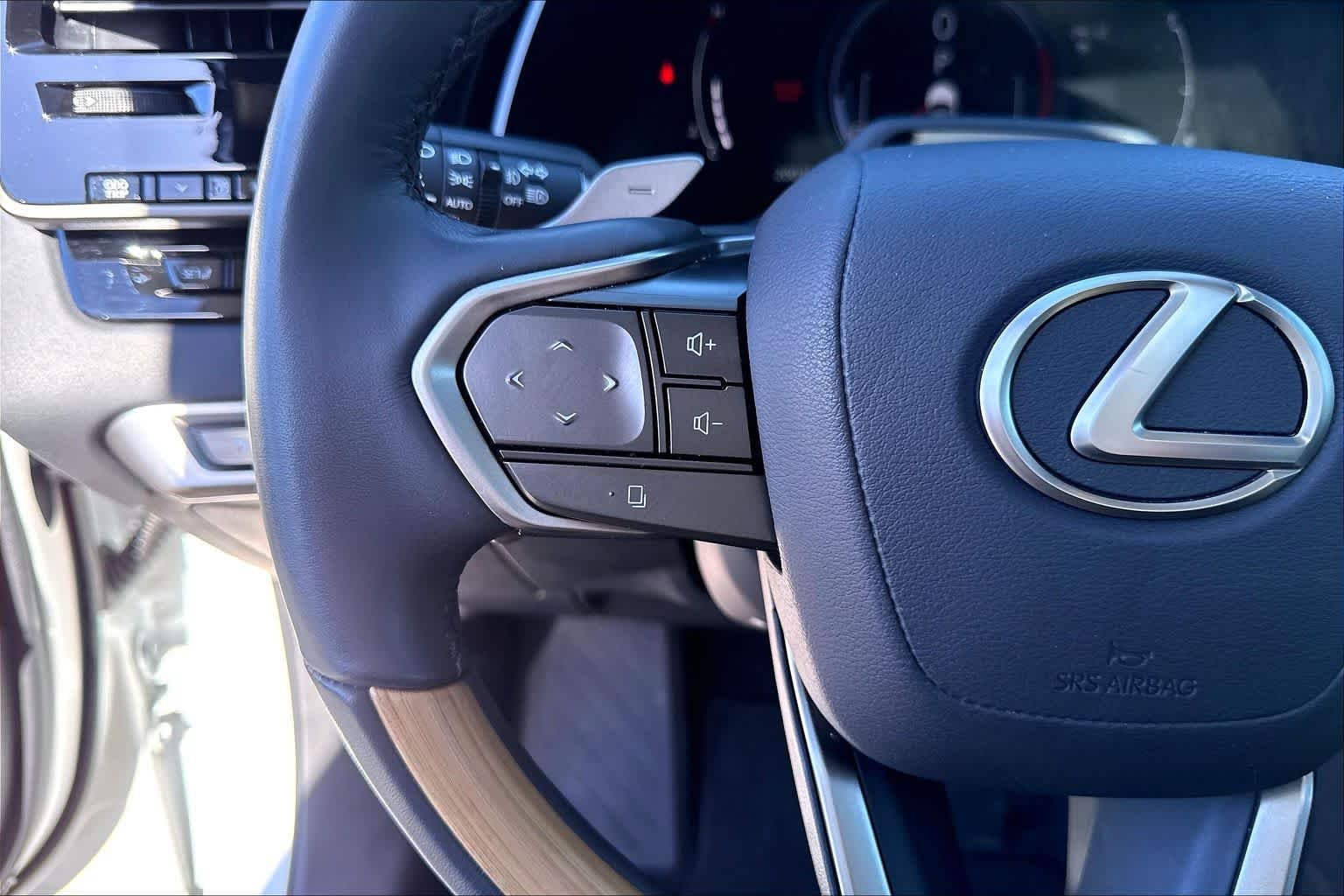Used 2024 Eminent White Pearl Lexus Luxury image 23