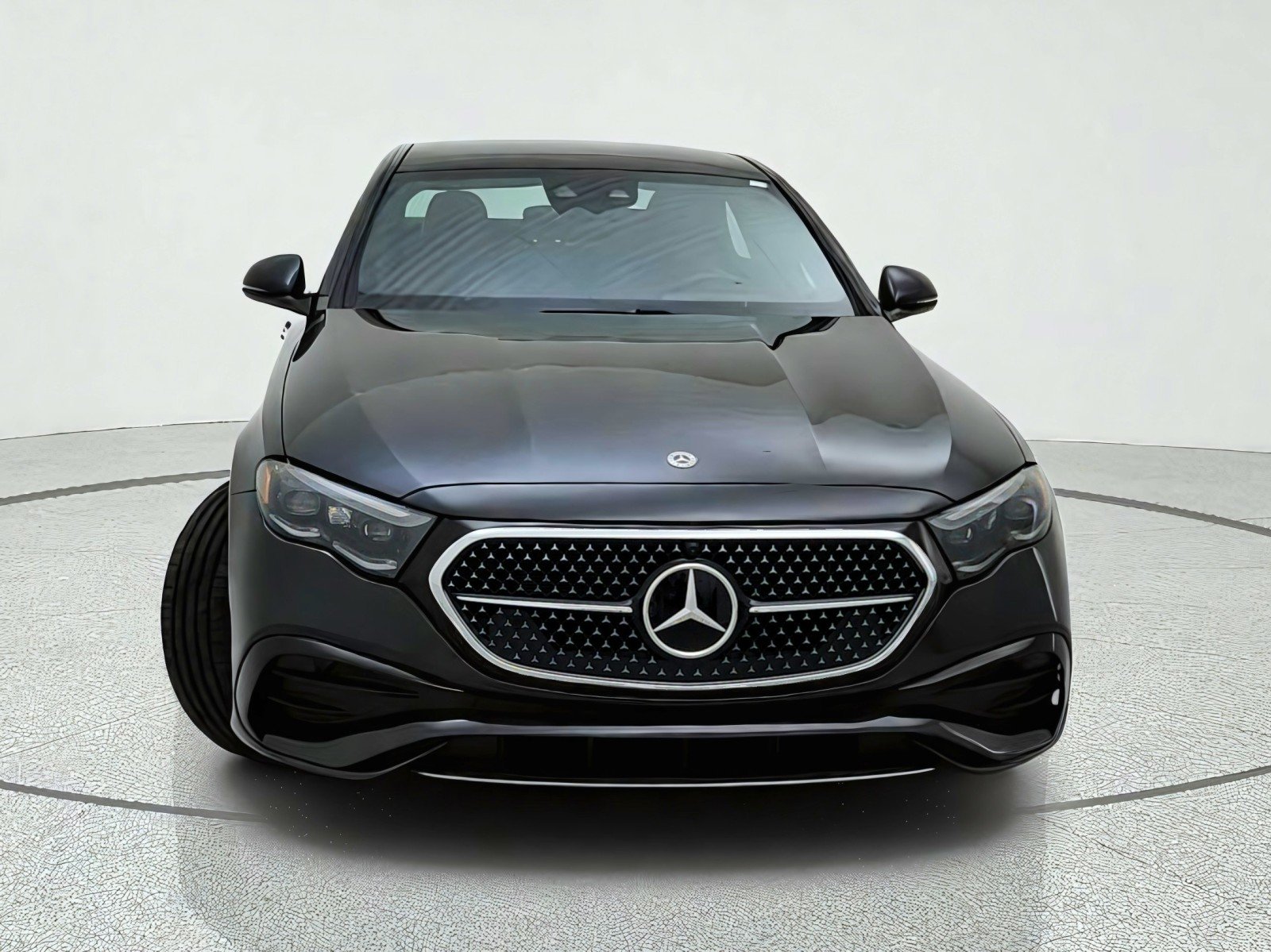 New 2027 Graphite Grey Metallic Mercedes-Benz E 350 RWD Sedan image 3