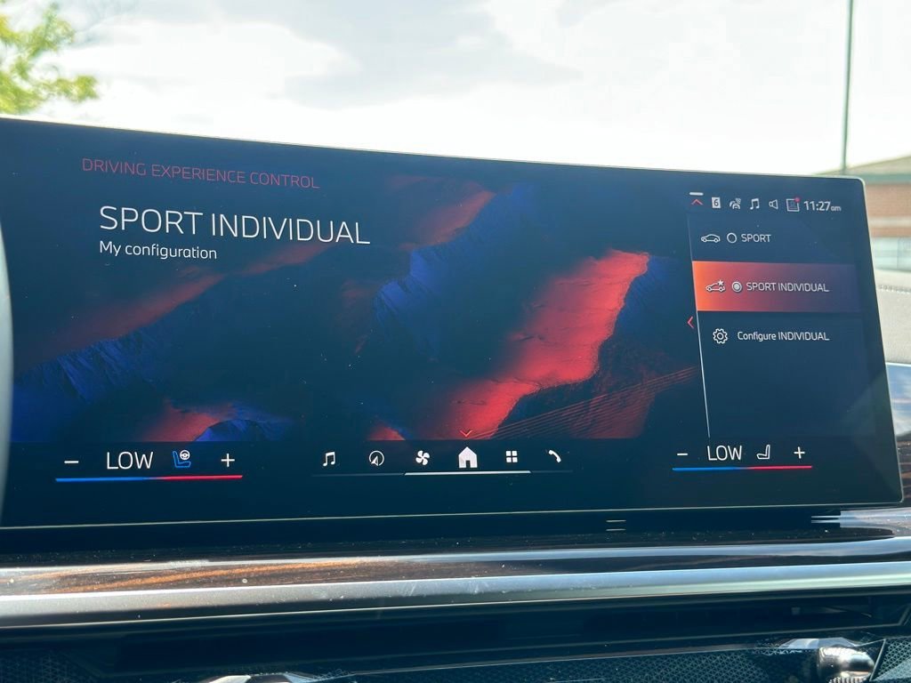 New 2026 Skyscraper Grey Metallic BMW xDrive50e image 39