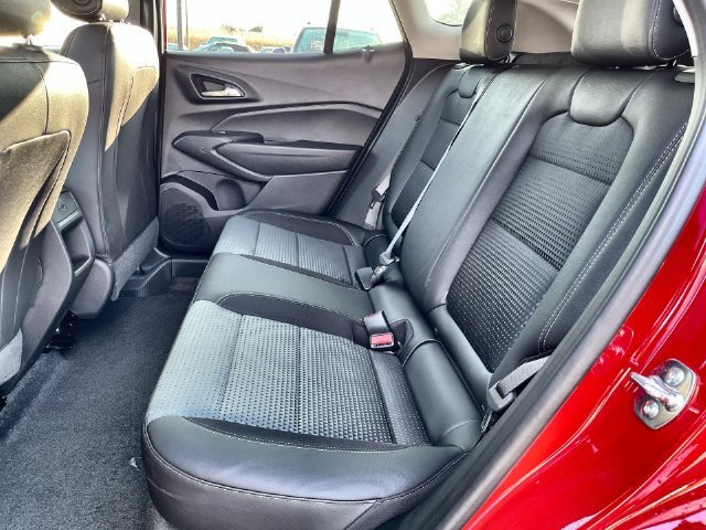 2026 Chevrolet Trax photo 31 of 40