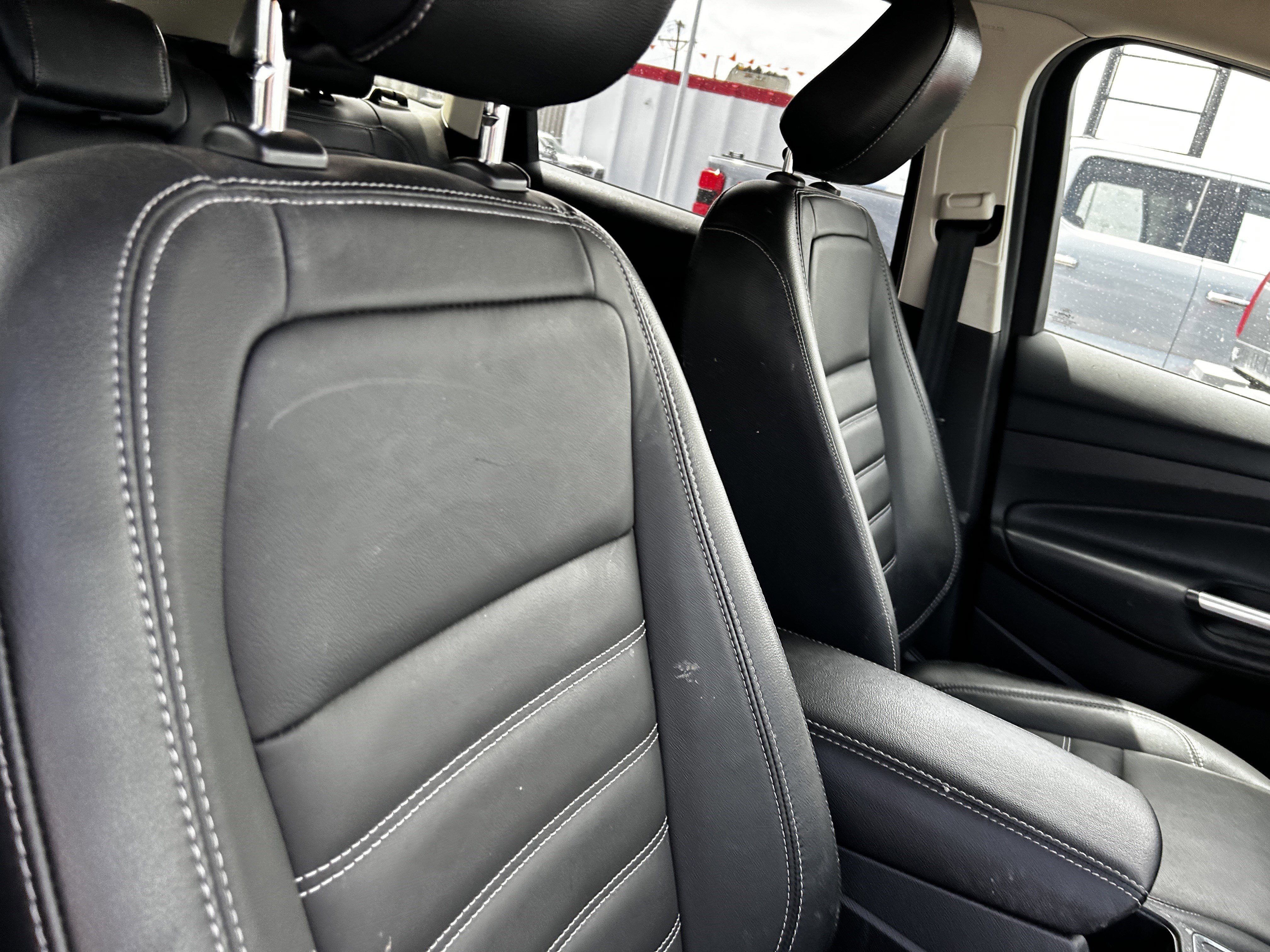 Used 2018 Cinnamon Glaze Ford SEL image 12