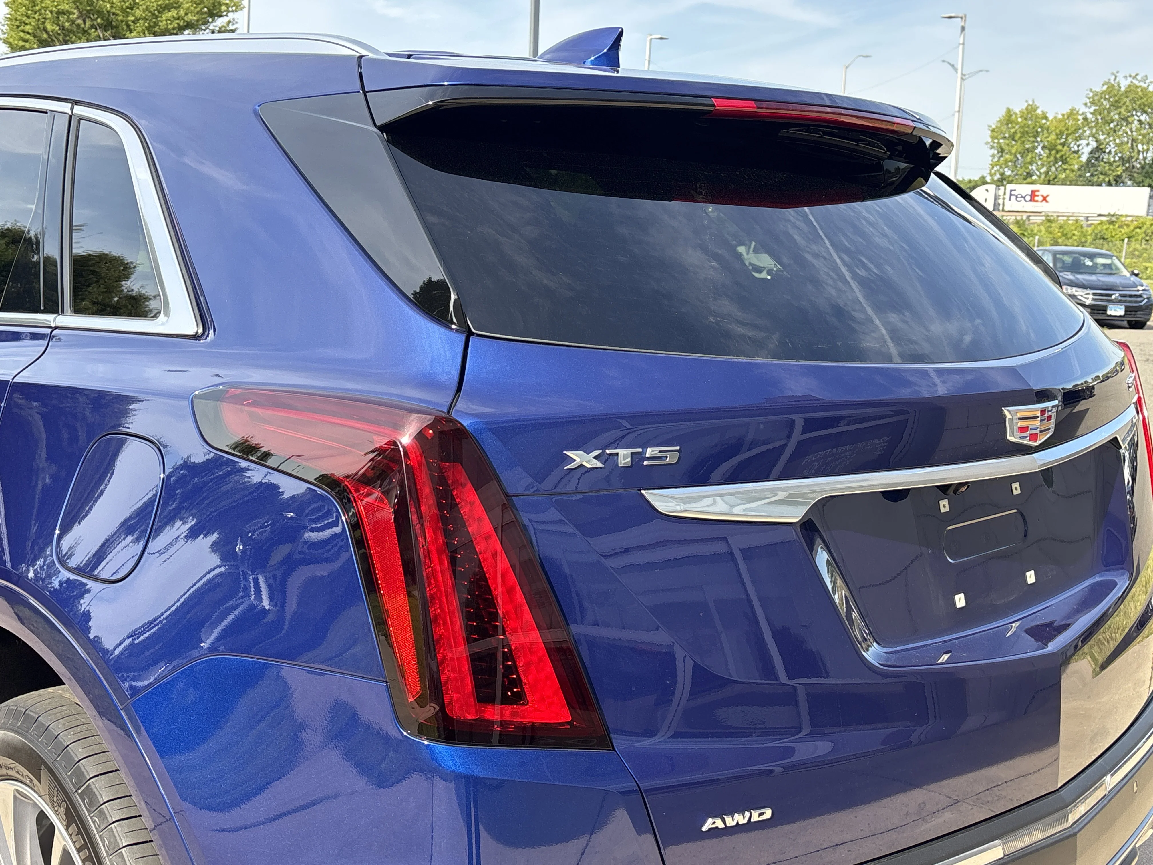 Used 2025 Opulent Blue Metallic Cadillac AWD Premium Luxury image 20