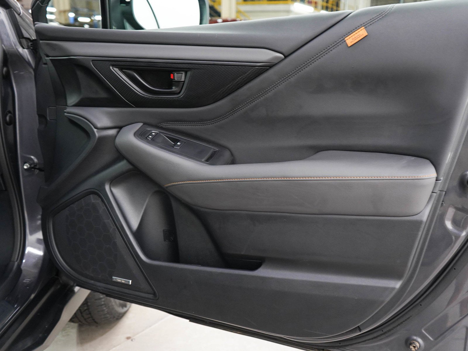 Used 2024 Magnetite Gray Metallic Subaru Wilderness image 9