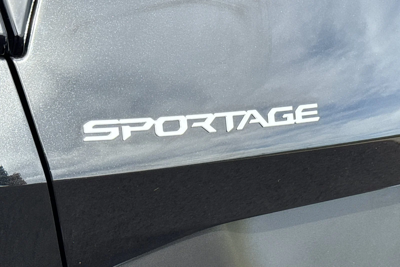 Used 2025 Black Kia EX image 32