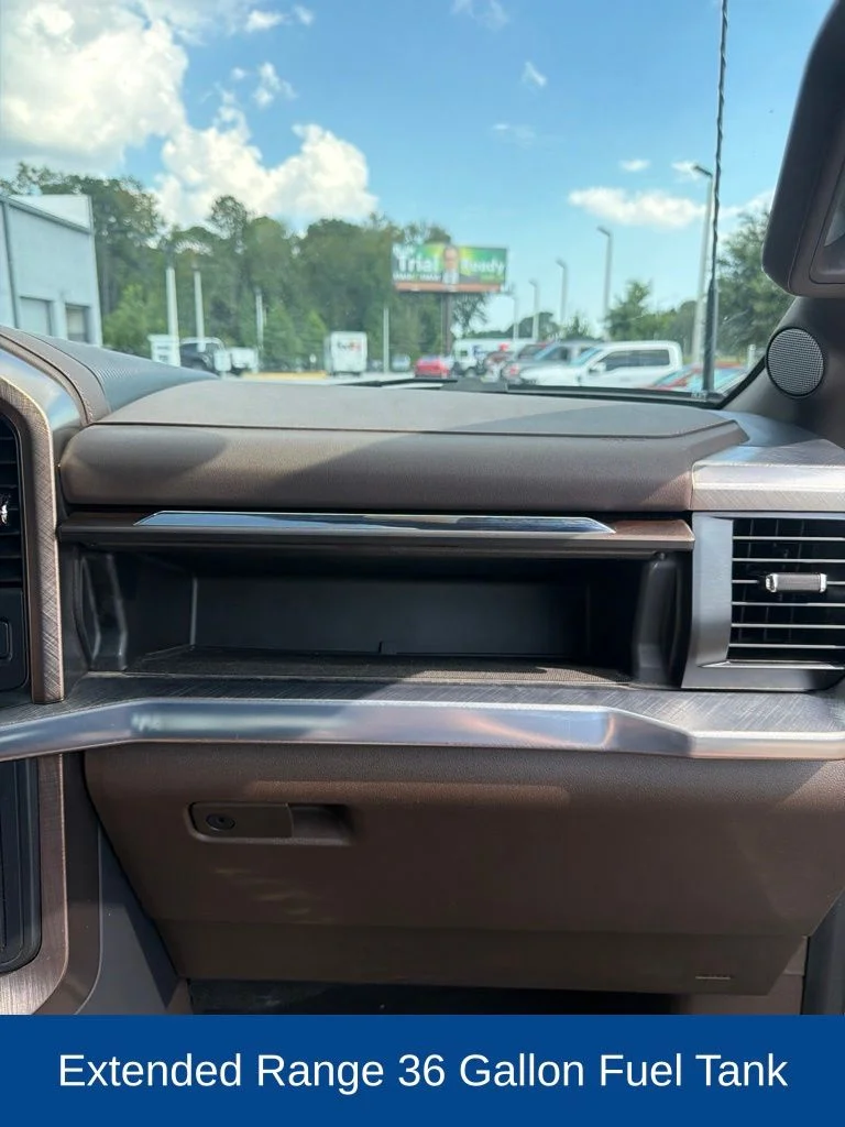 Used 2025 Star White Ford King Ranch image 19