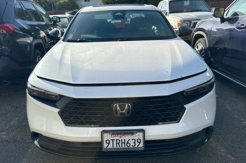 Used 2025 Black Honda Sport-L image 3