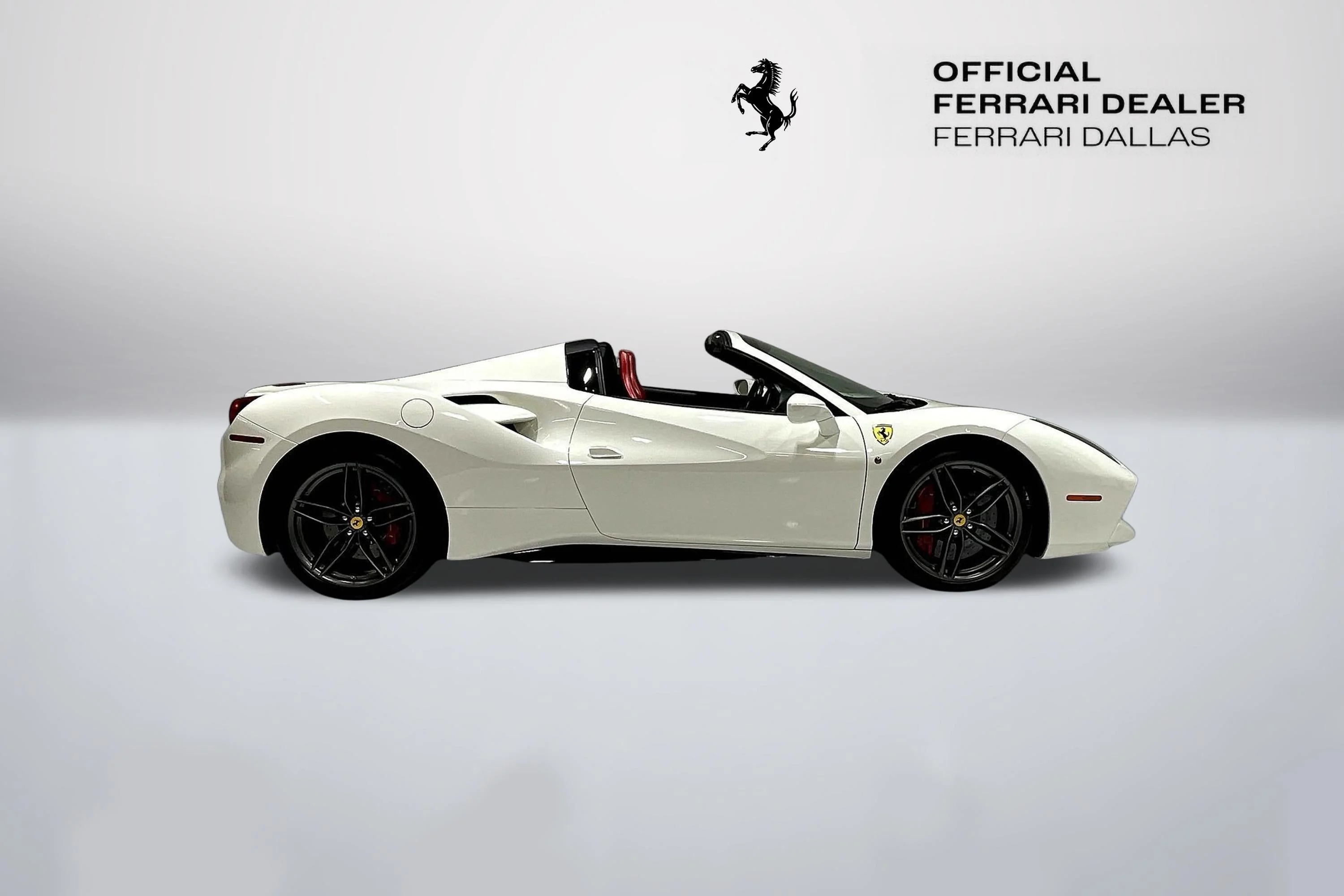 Certified Used 2017 Bianco Avus Ferrari  image 4