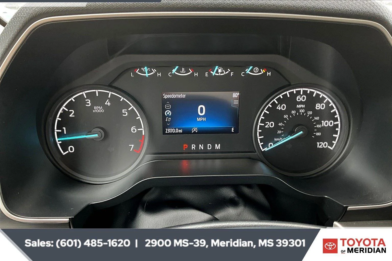 Used 2023 Iconic Silver Ford XLT image 14