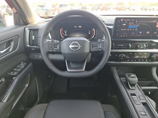 New 2026 Scarlet Ember Tintcoat Nissan SL image 13