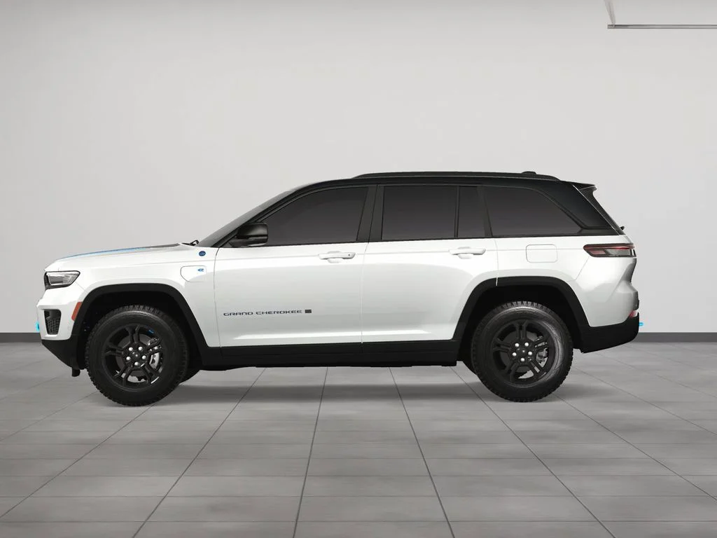 New 2024 Bright White Clearcoat Jeep Trailhawk 4xe image 3