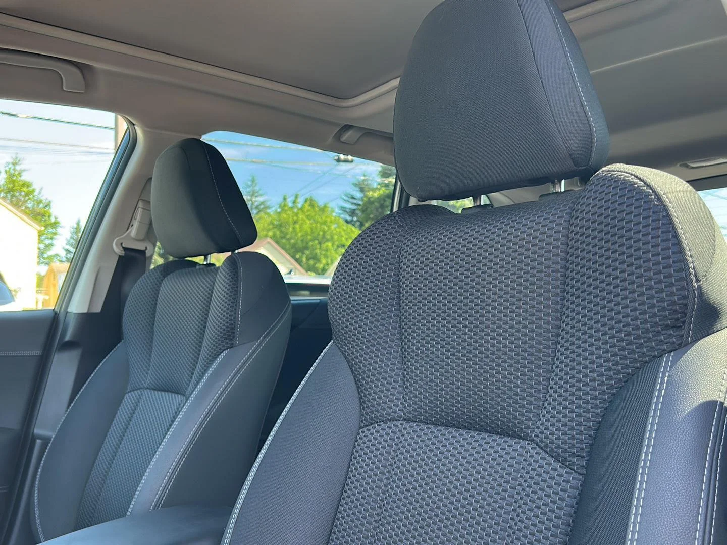 Used 2020 Magnetite Gray Metallic Subaru Premium image 10