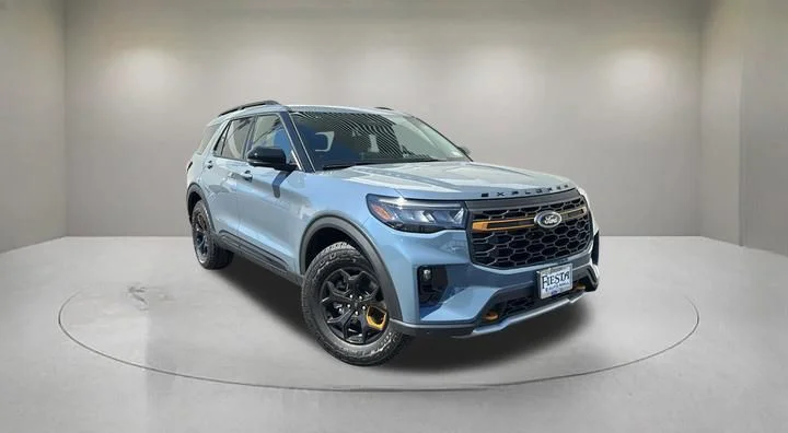 New 2026 Vapor Blue Metallic Ford Tremor® image 1