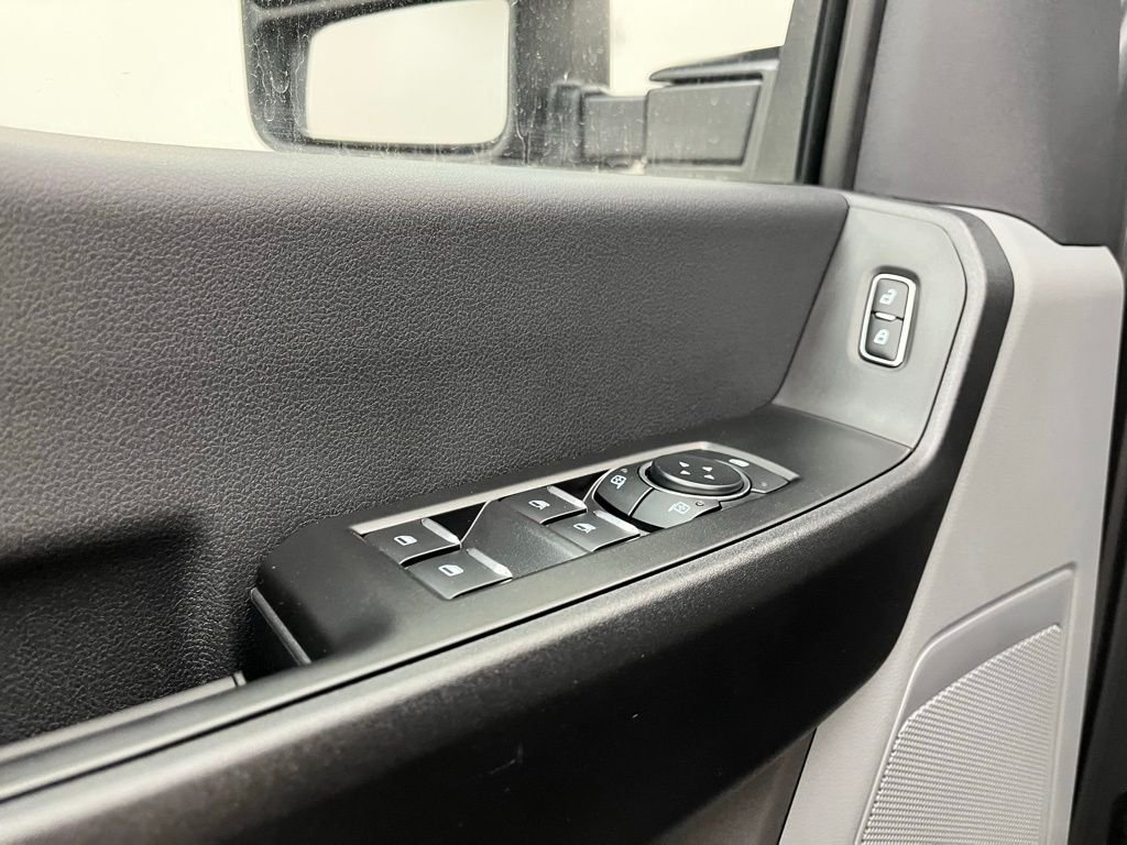 New 2026 Gray Ford XL image 20
