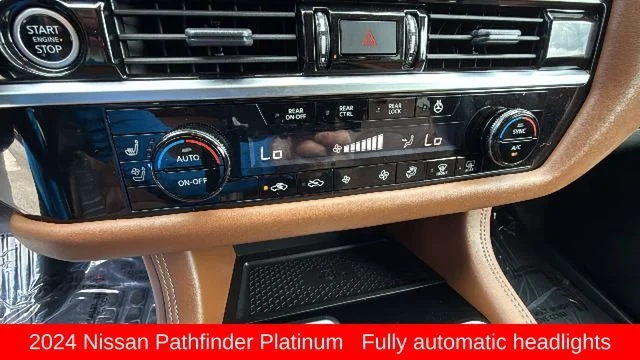 Used 2024 White Nissan Platinum image 14
