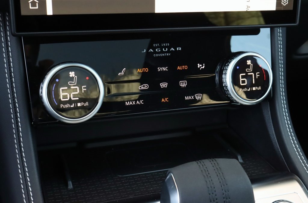 2026 JAGUAR F-PACE - Image 30