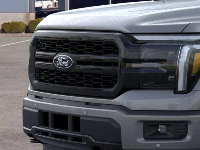 New 2026 Carbonized Gray Metallic Ford Lariat® image 17
