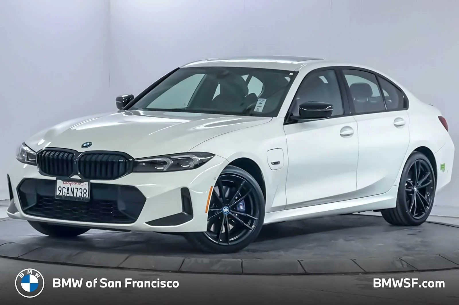 2023 BMW 3 Series 330e xDrive Sedan's photo