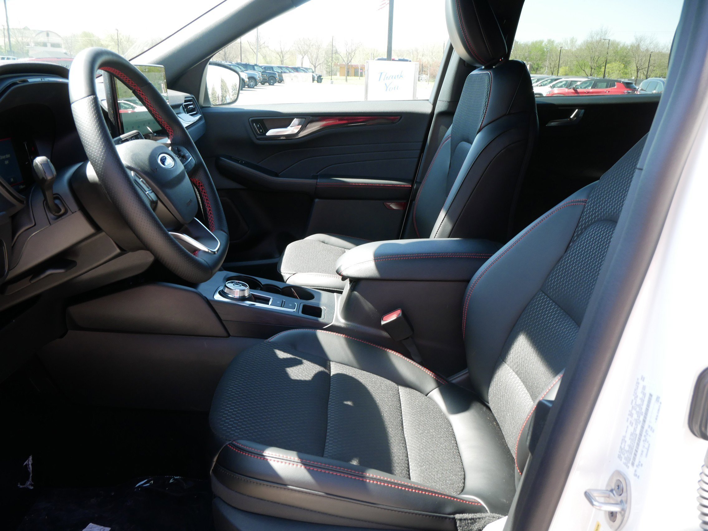 2025 Ford Escape Hybrid ST-Line Select - Photo 10