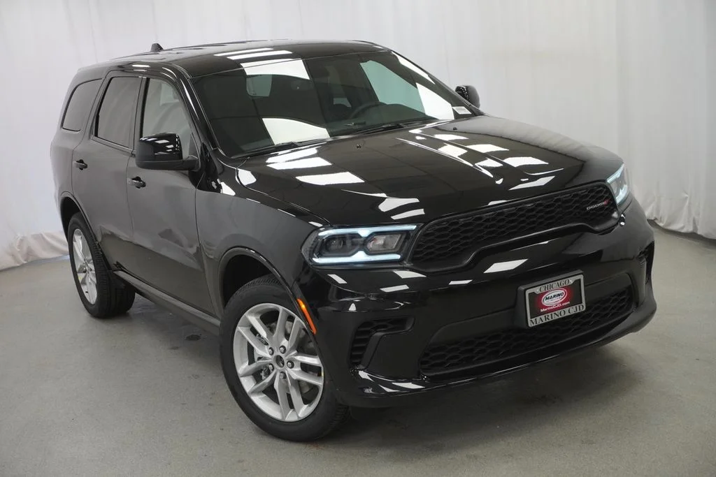 New 2026 Diamond Black Clear-Coat Exterior Paint Dodge GT image 8