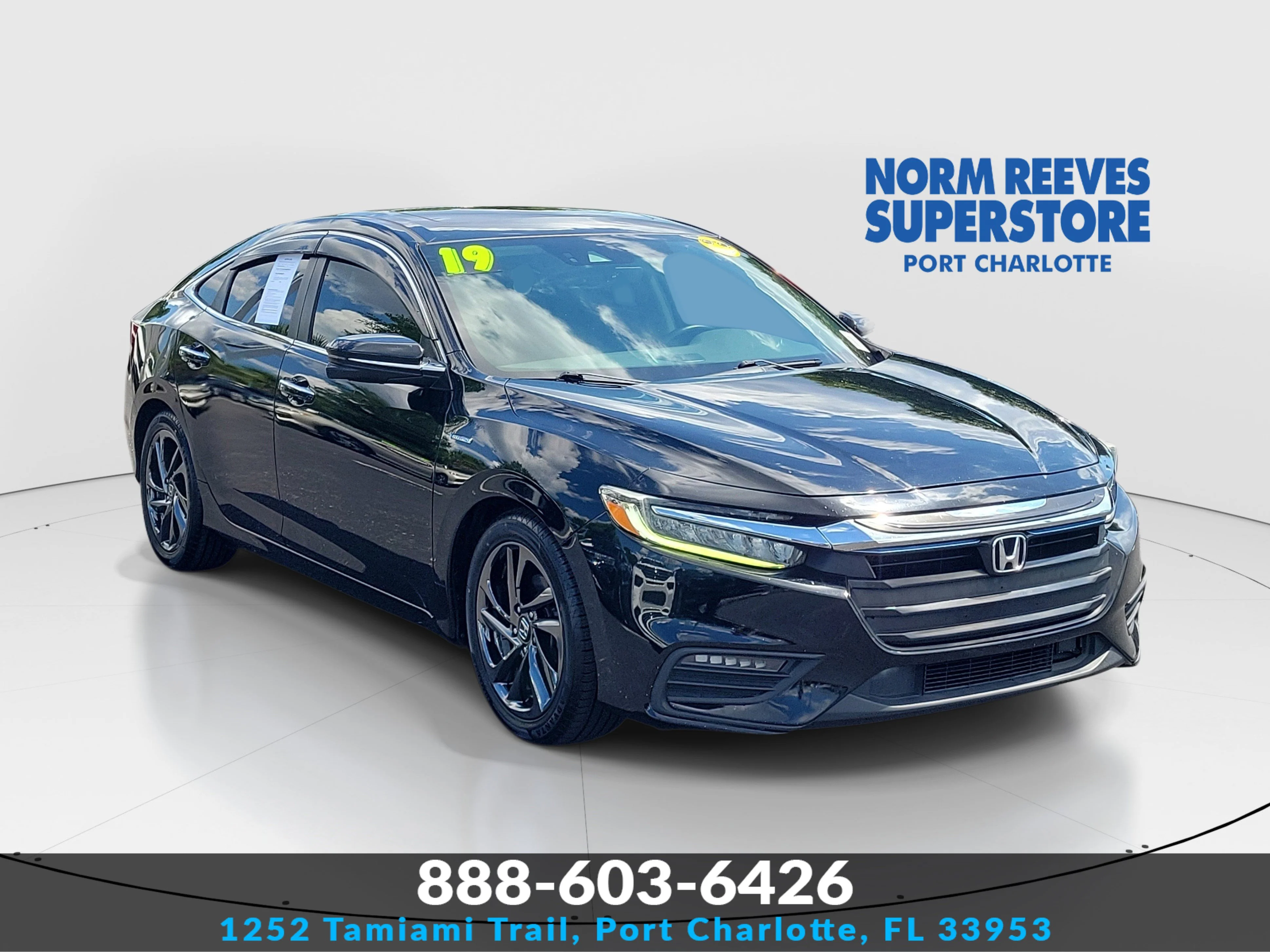 2019 Honda Insight Touring's photo