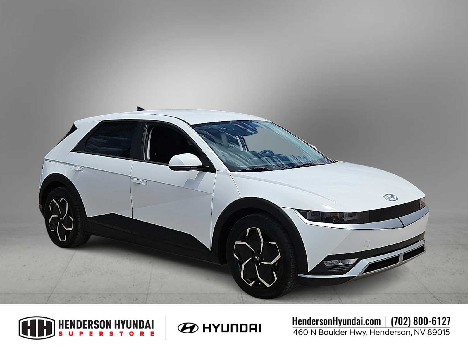 Used 2024 Atlas White Hyundai SEL image 2