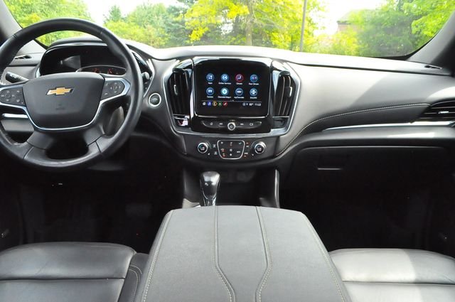Used 2022 Red Chevrolet LT Leather image 16