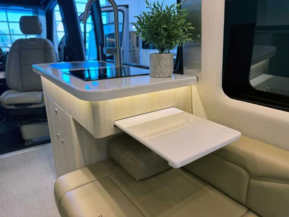 New 2026 SILVER AIRSTREAM  image 39