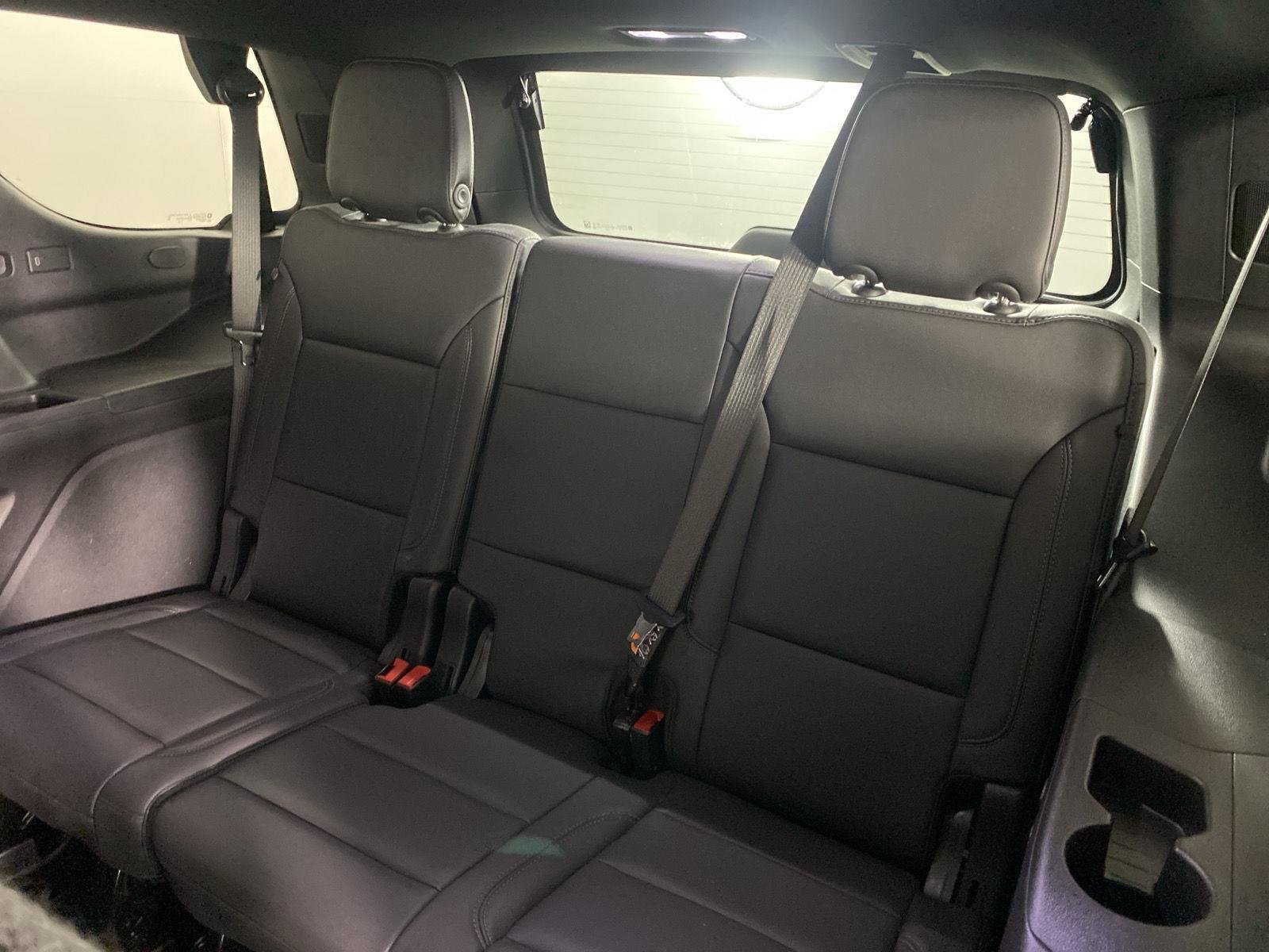 Used 2025 Black Chevrolet Z71 image 26