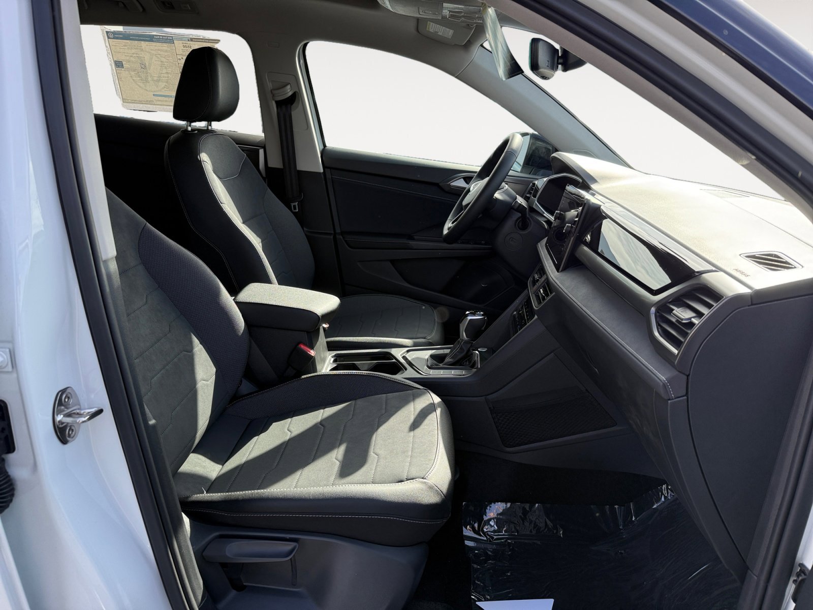 New 2026 White  Black Volkswagen SE Black image 19